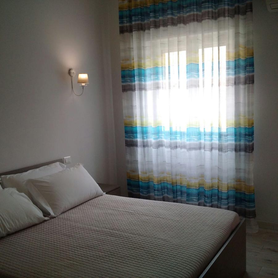 Casa Vacanze De Nittis Barletta Exteriör bild